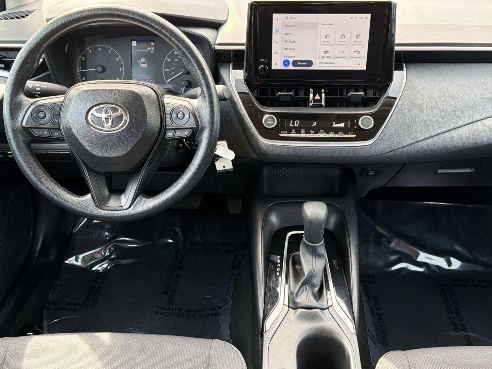 2025 Toyota Corolla LE