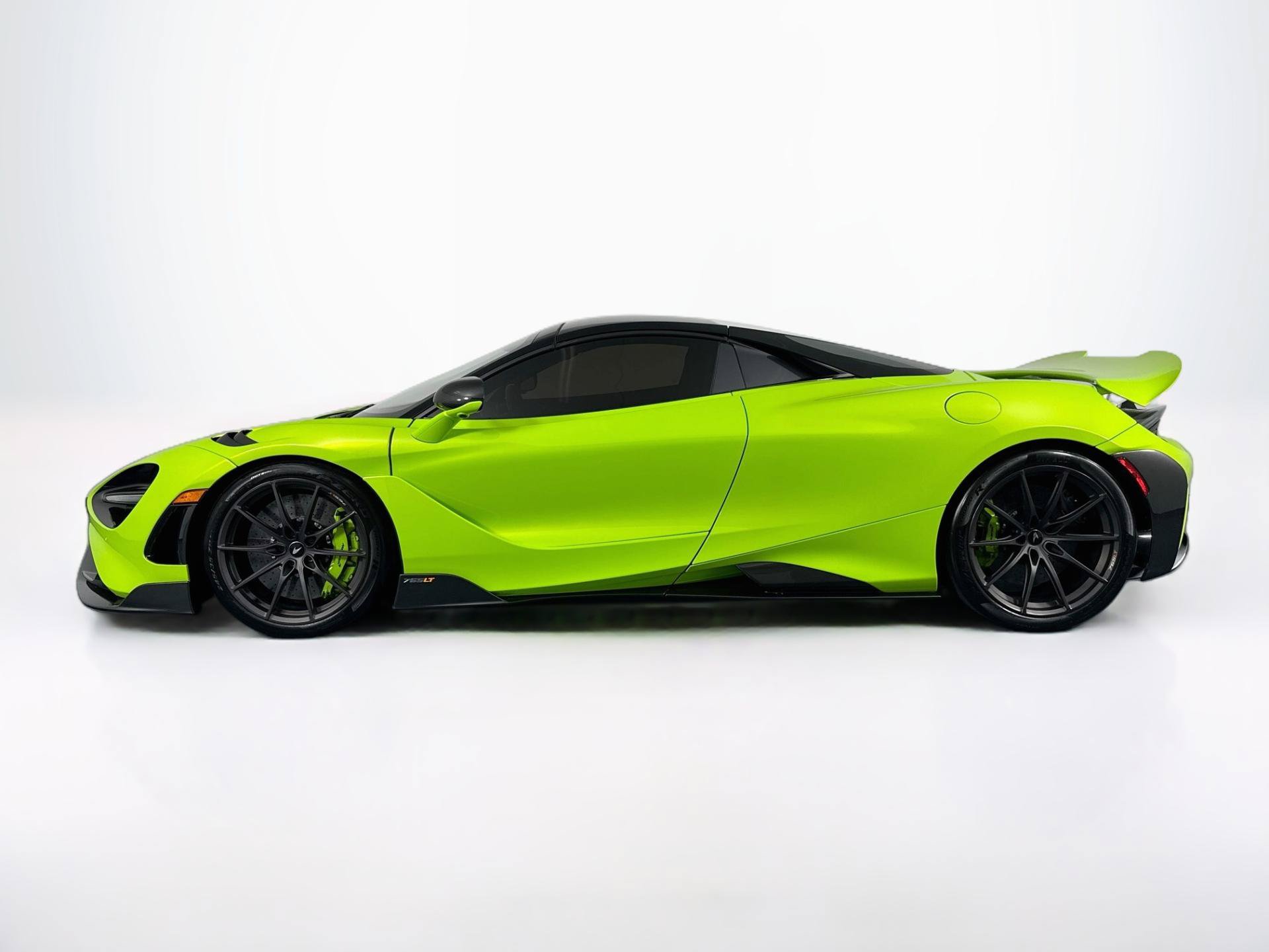 Used 2022 McLaren 765LT photo 85