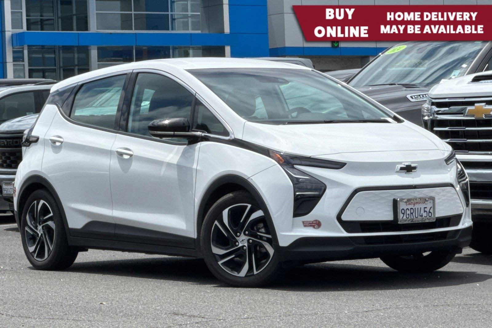 Used 2023 Chevrolet Bolt LT w/ Infotainment Package