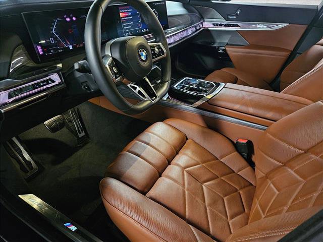 2023 BMW 760i xDrive