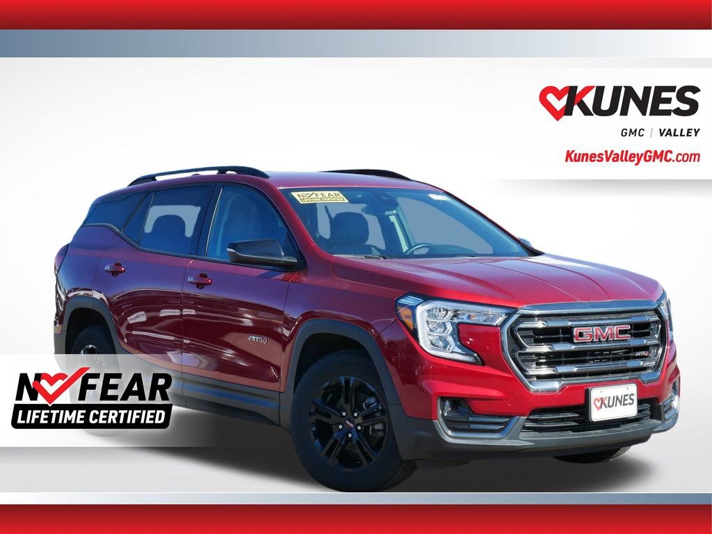 Used 2023 GMC Terrain AT4