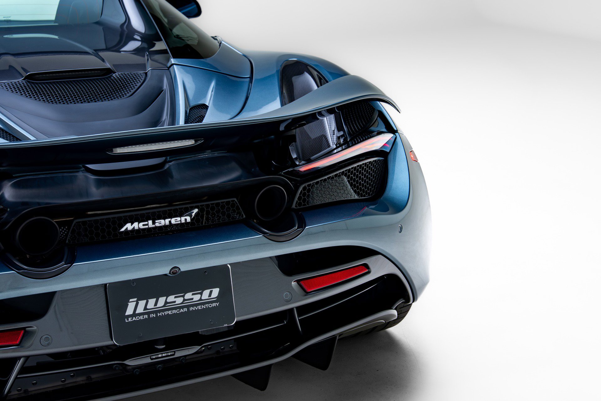 Used 2020 McLaren 720S Luxury photo 33