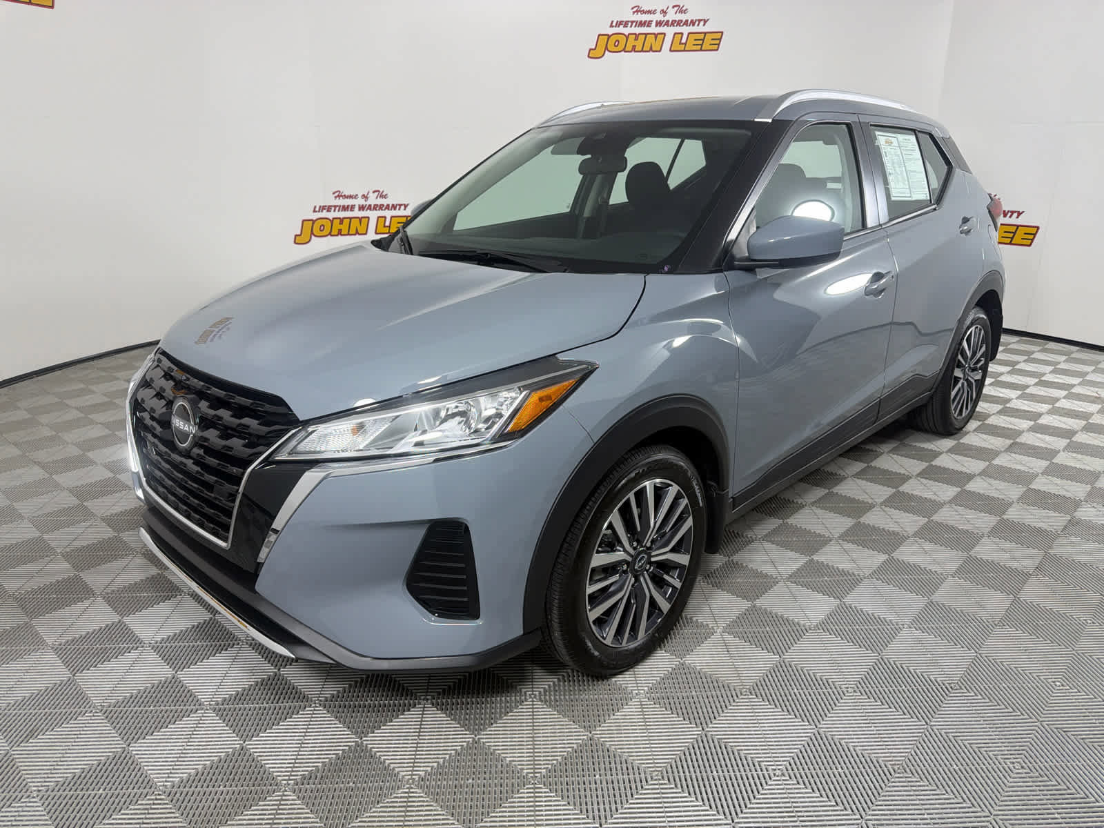 Certified 2024 Nissan Kicks SV