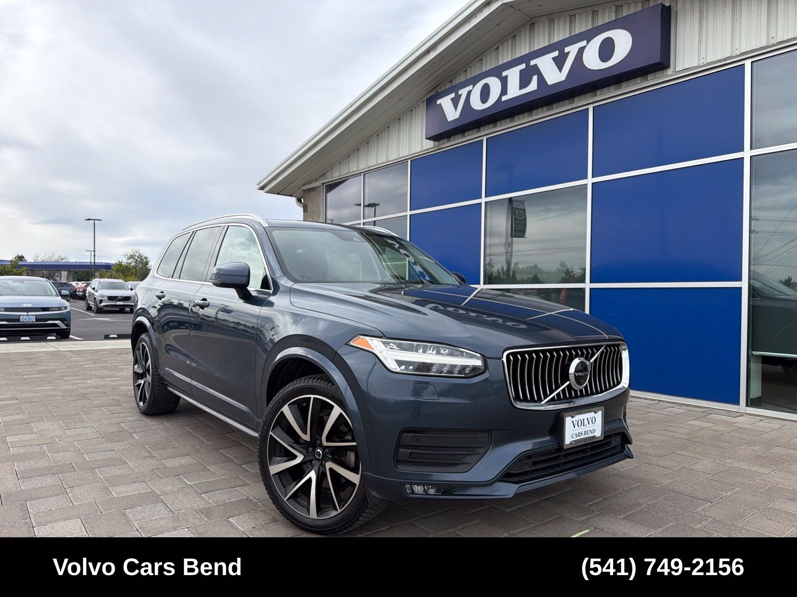 Used 2020 Volvo XC90 T6 Momentum w/ Protection Package Premier