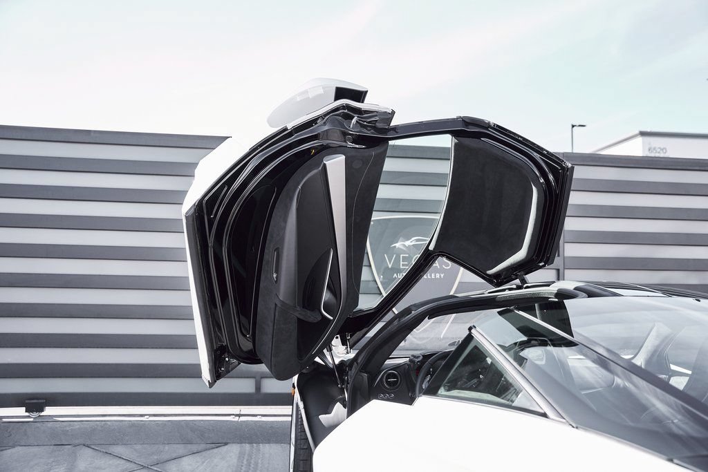 Used 2024 McLaren 750S photo 30