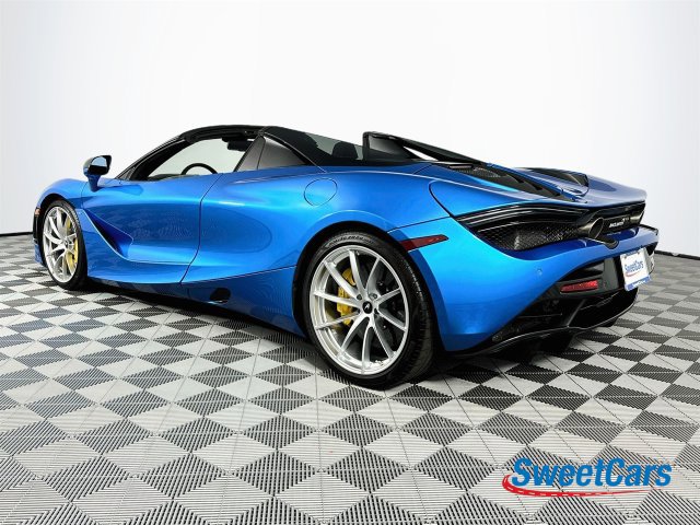 Used 2022 McLaren 720S Spider 5