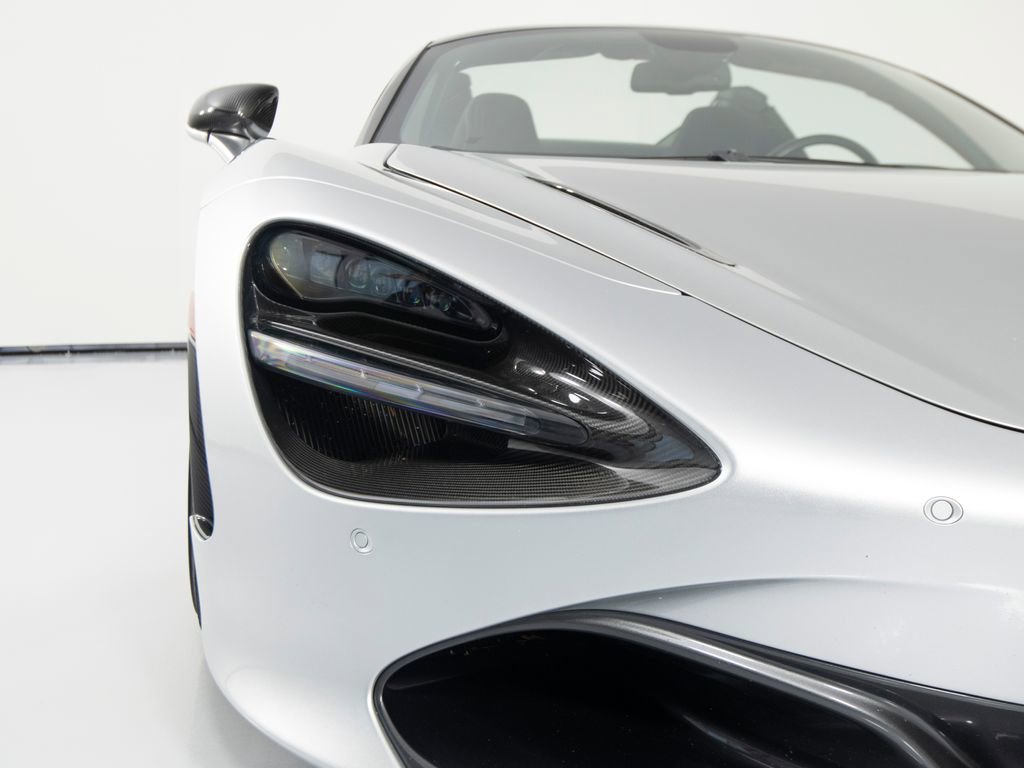 Used 2020 McLaren 720S Performance photo 42