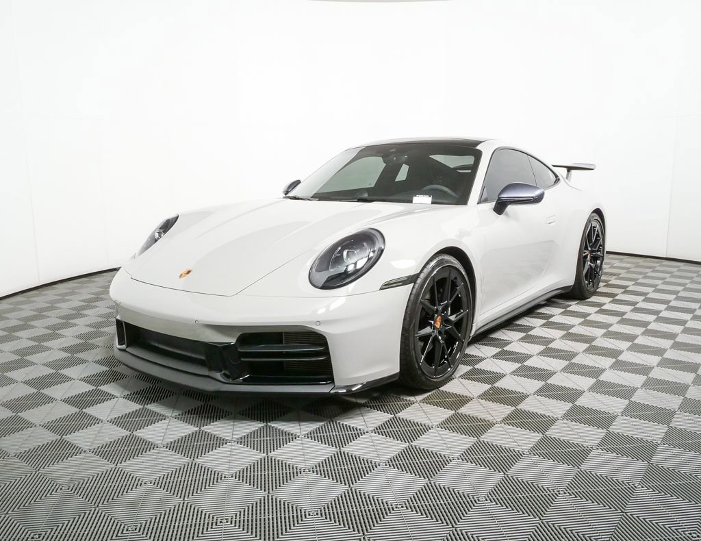 2025 Porsche 911 Carrera