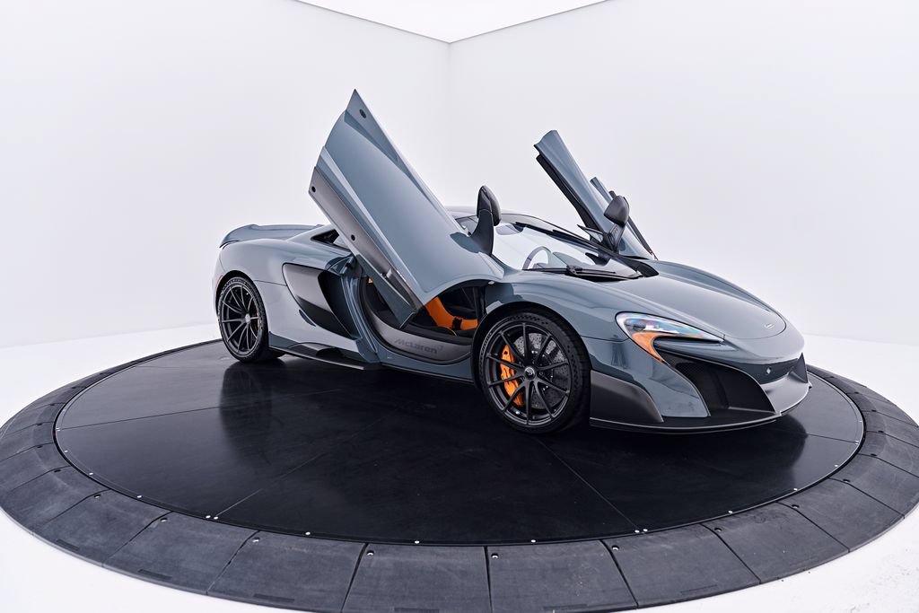 Used 2016 McLaren 675LT Coupe photo 34