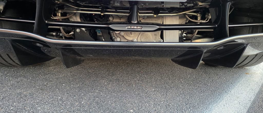 Used 2018 McLaren 720S Performance photo 39