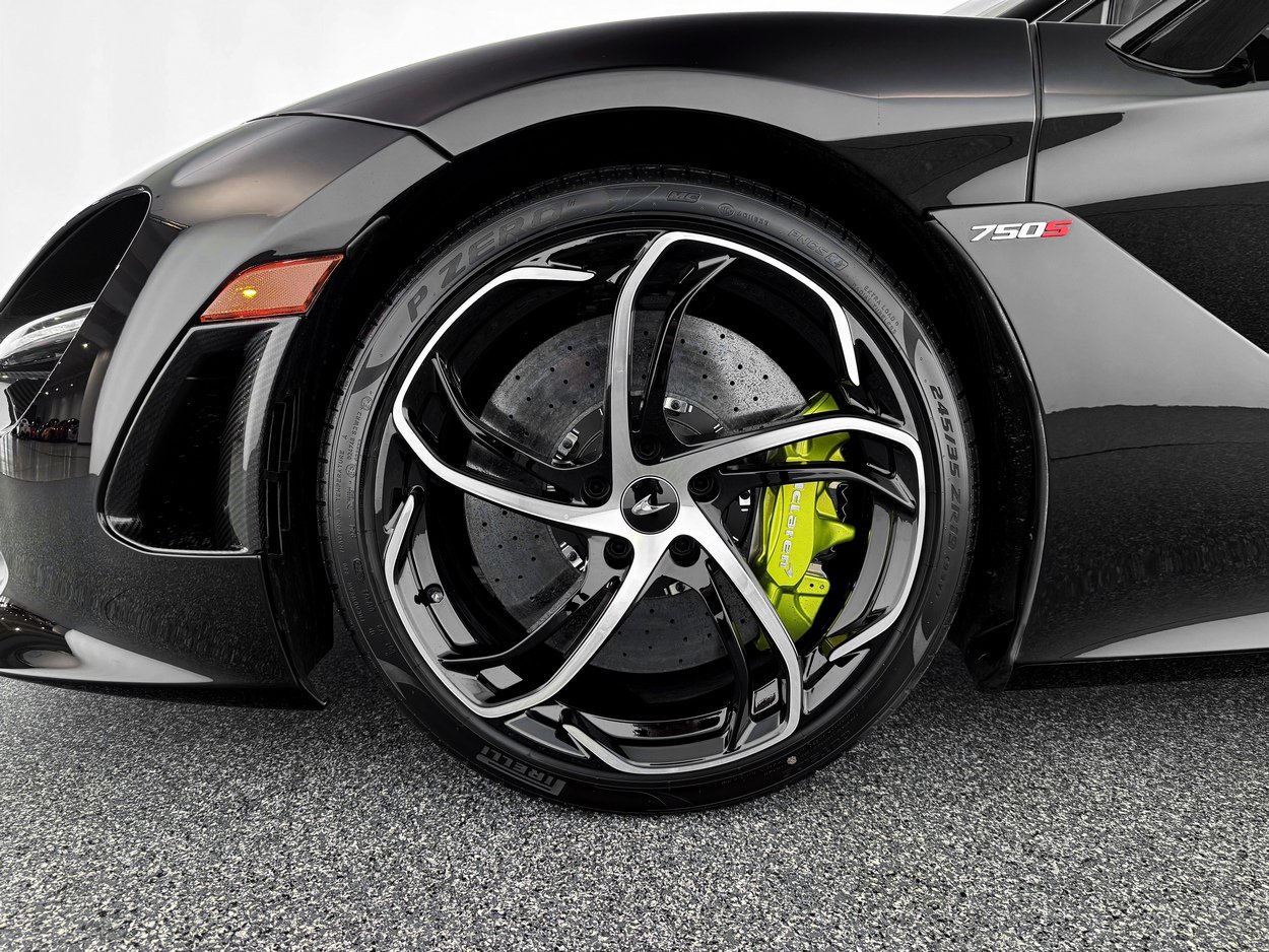 New 2026 McLaren 750S Spider photo 30