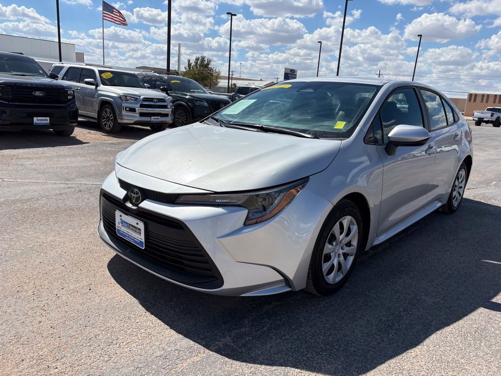 Used 2024 Toyota Corolla LE