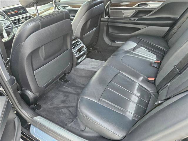 2018 BMW 740e xDrive