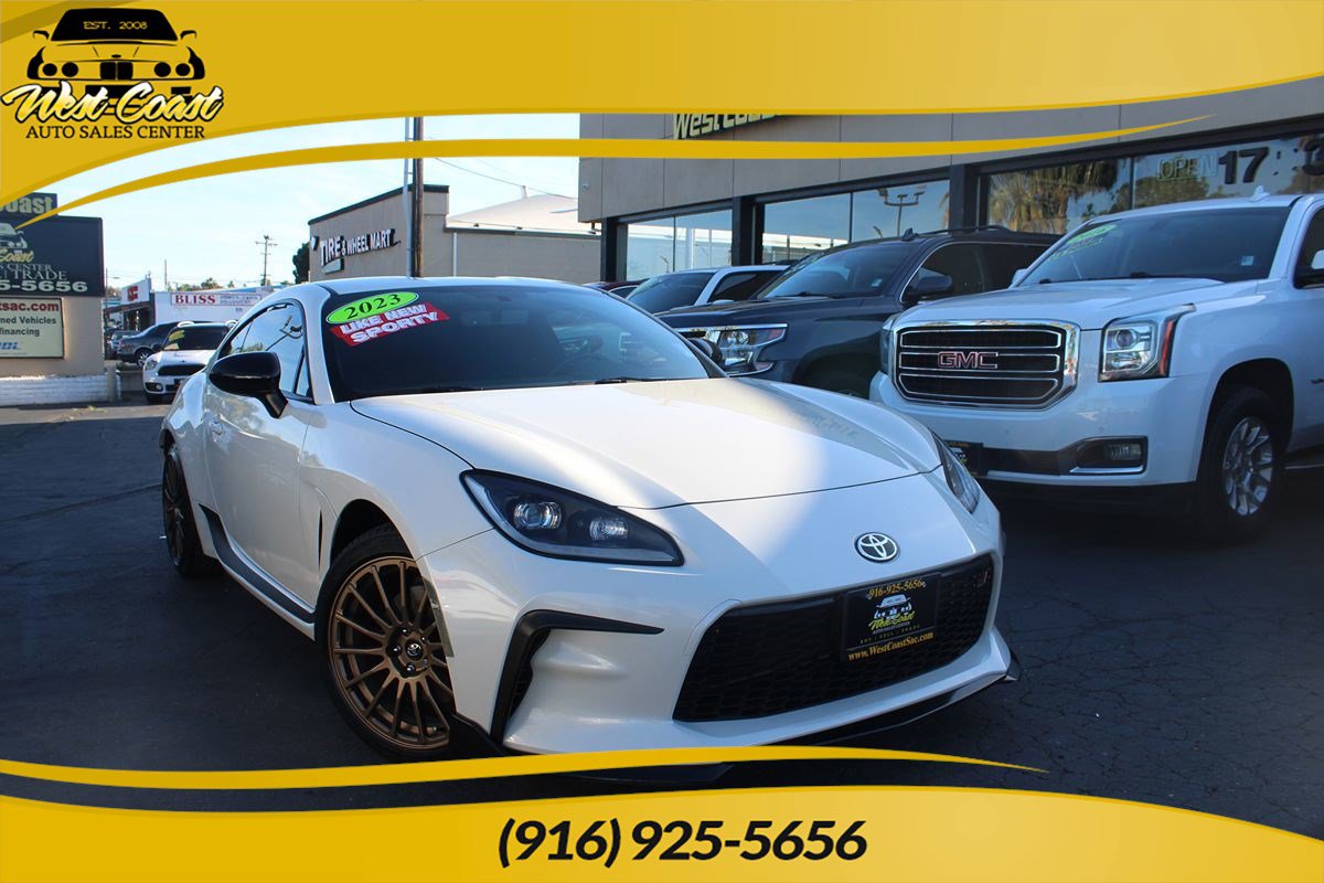 Used 2023 Toyota GR86 w/ ALL Weather Mat Package (TMS)