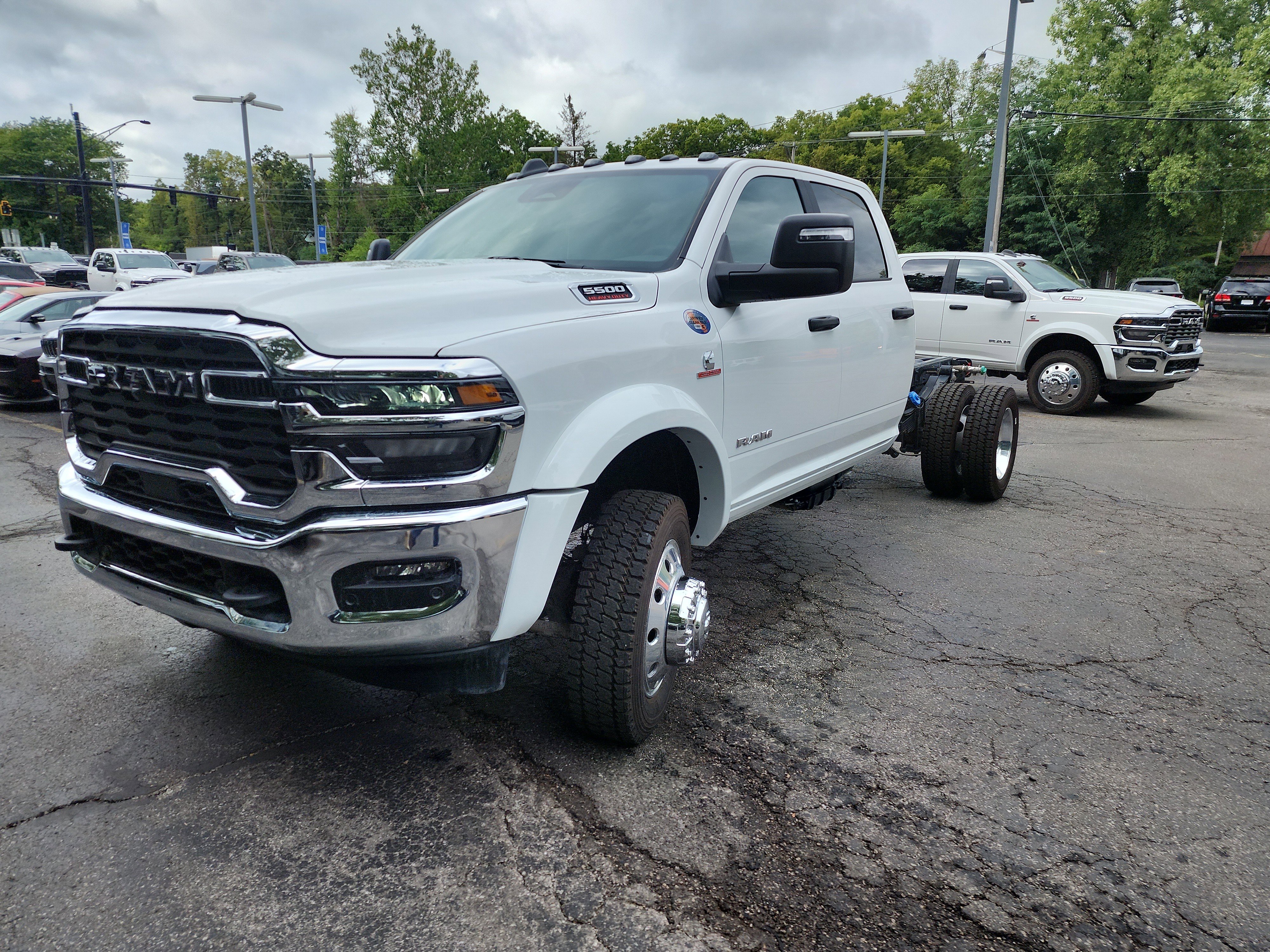 2026 RAM 5500 4x4 Crew Cab