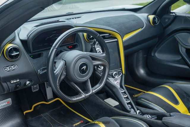 Used 2020 McLaren 720S Performance photo 48