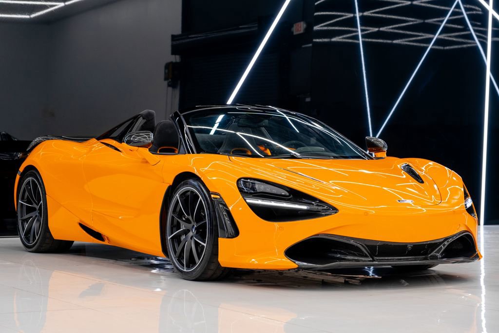 Used 2020 McLaren 720S Spider photo 3