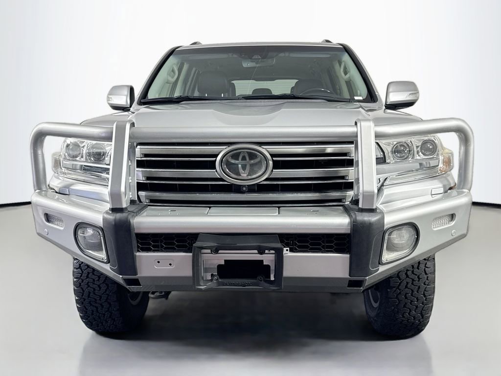 2016 Toyota Land Cruiser