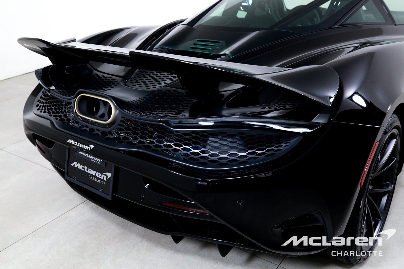 New 2027 McLaren 750S photo 34