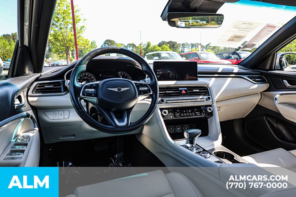 2025 Genesis G70 2.5T