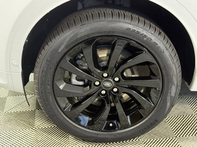 2025 Land Rover Discovery Sport S