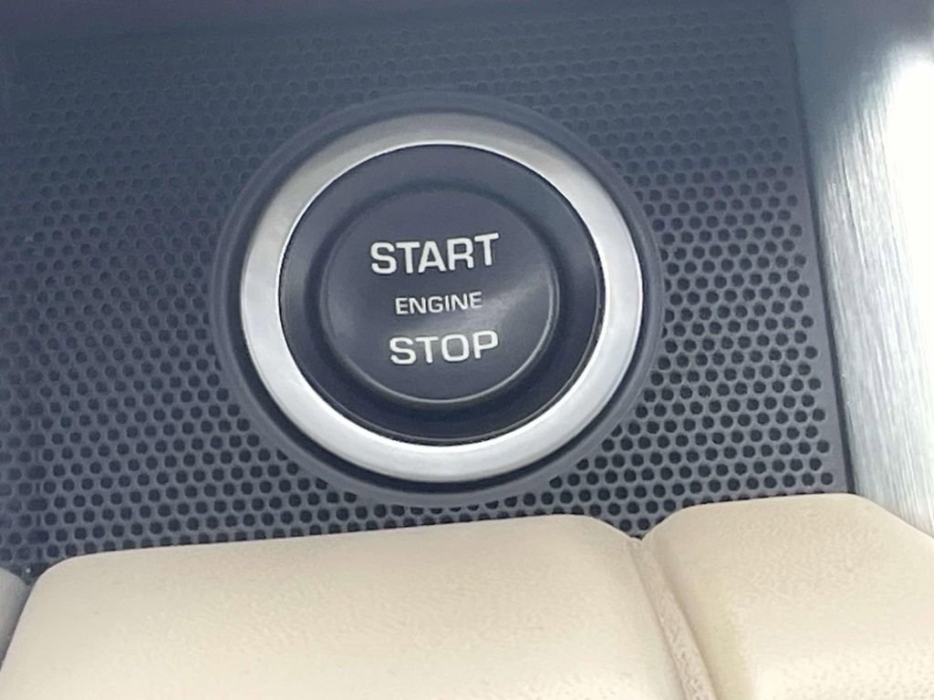 2020 Land Rover Range Rover Long Wheelbase HSE