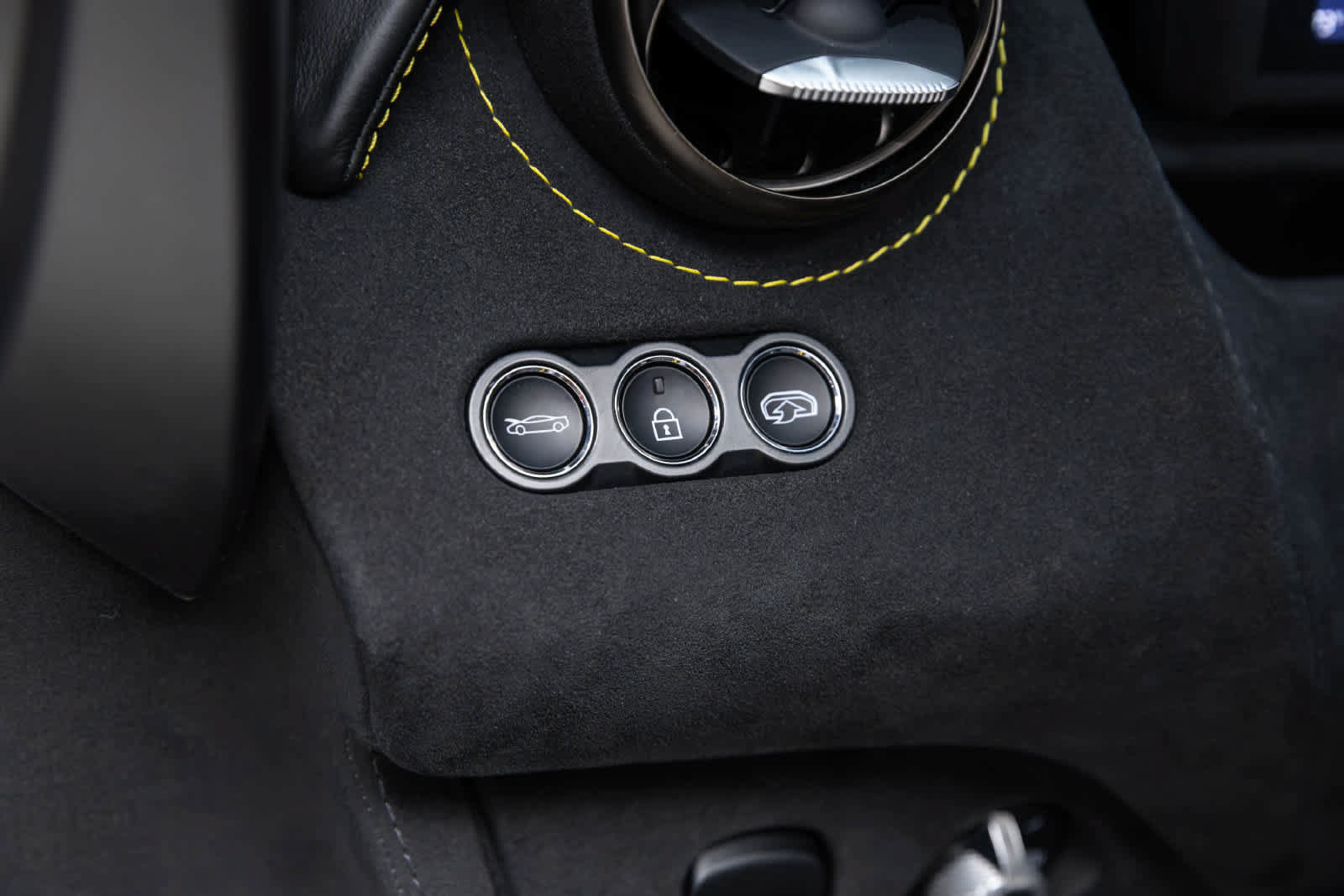 Used 2022 McLaren 720S Spider photo 23