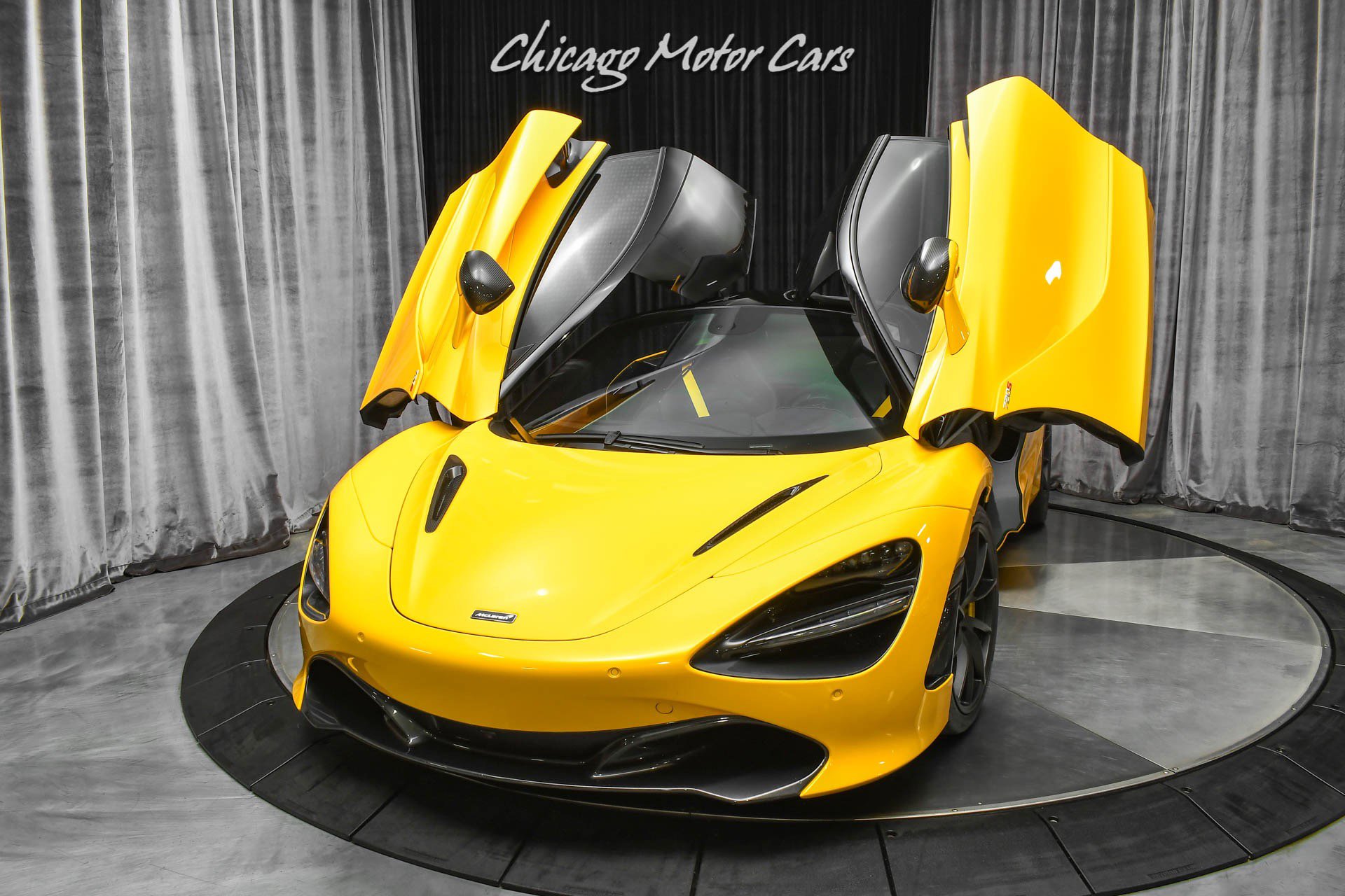 Used 2020 McLaren 720S Performance photo 2