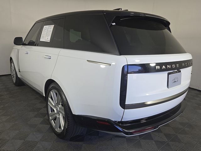 2023 Land Rover Range Rover SE
