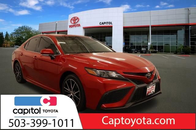 Certified 2021 Toyota Camry SE w/ Cold Weather Package