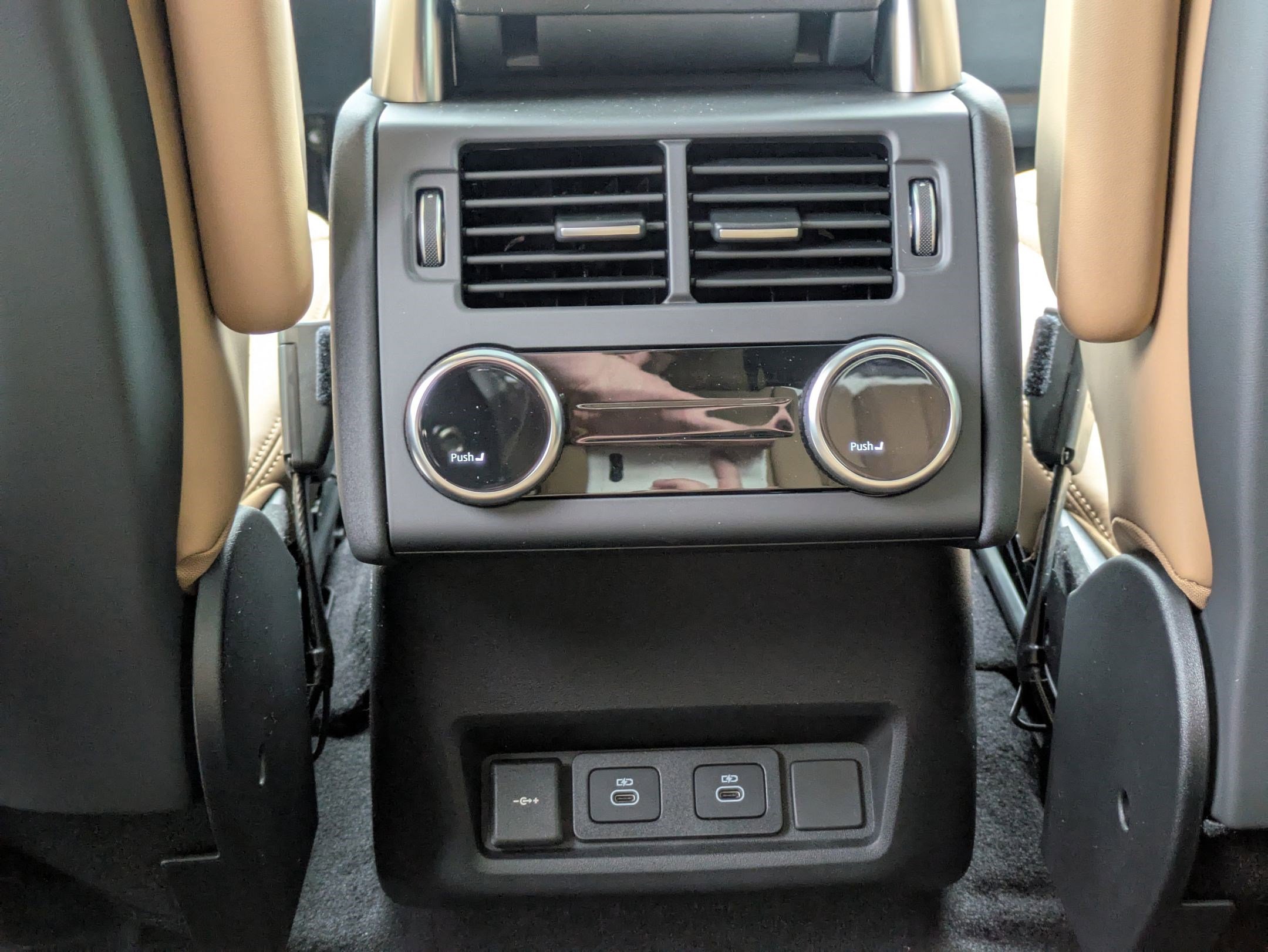 2026 Land Rover Discovery Dynamic SE