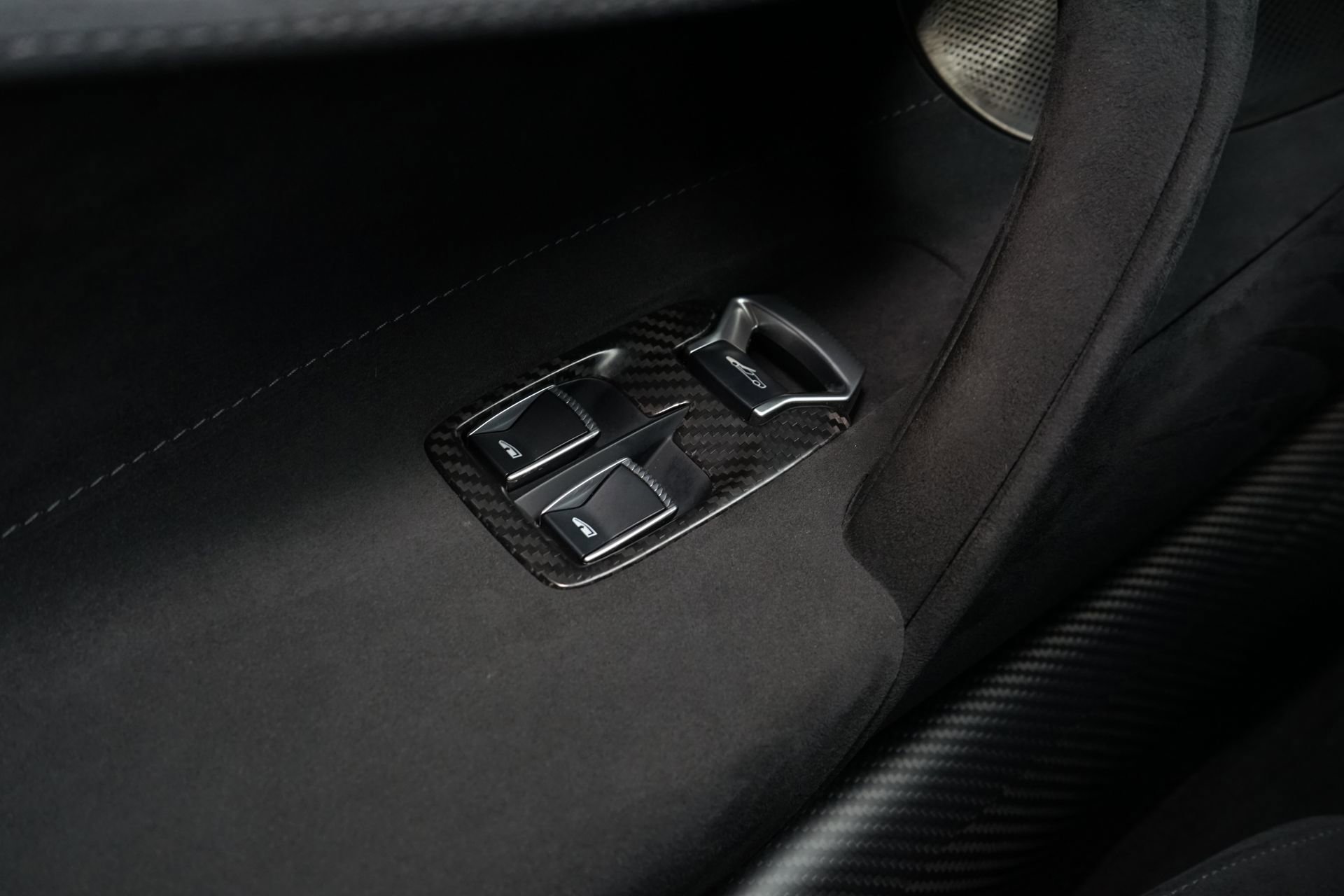 Used 2019 McLaren 720S Luxury photo 42