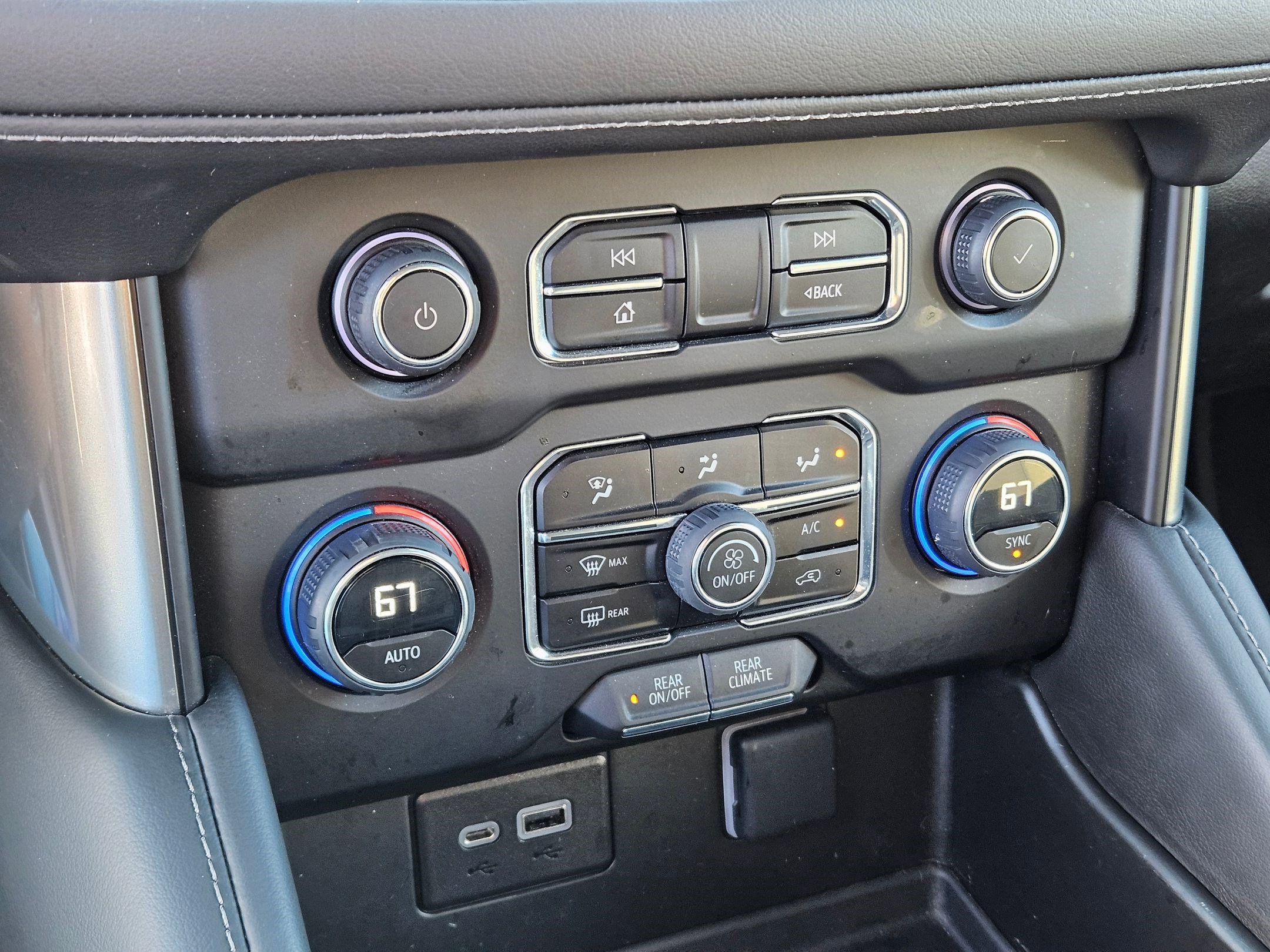 2023 Chevrolet Tahoe LS