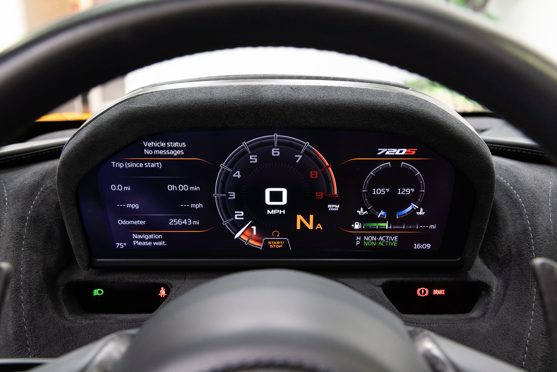 Used 2019 McLaren 720S Performance photo 16