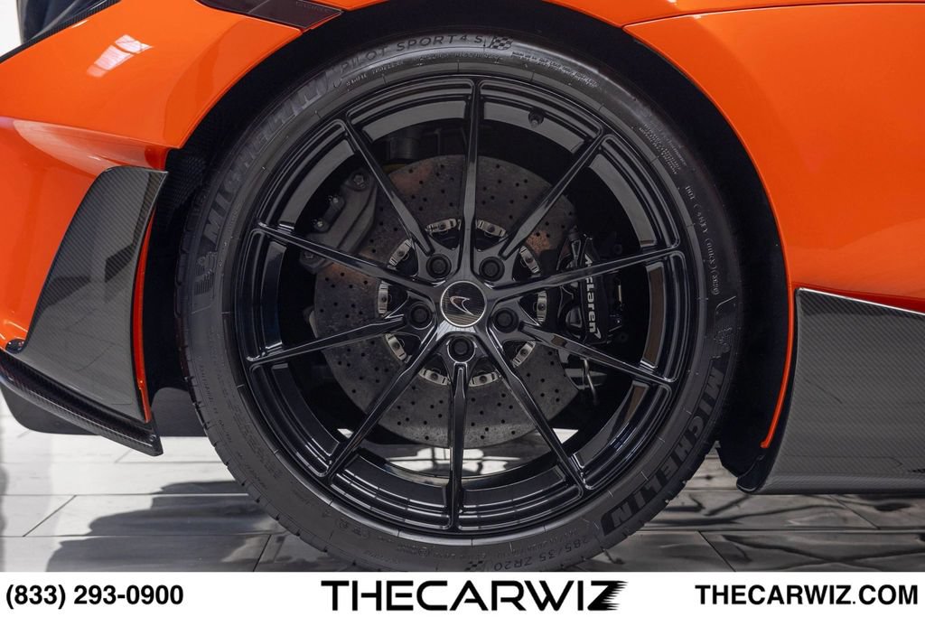 Used 2019 McLaren 600LT photo 38