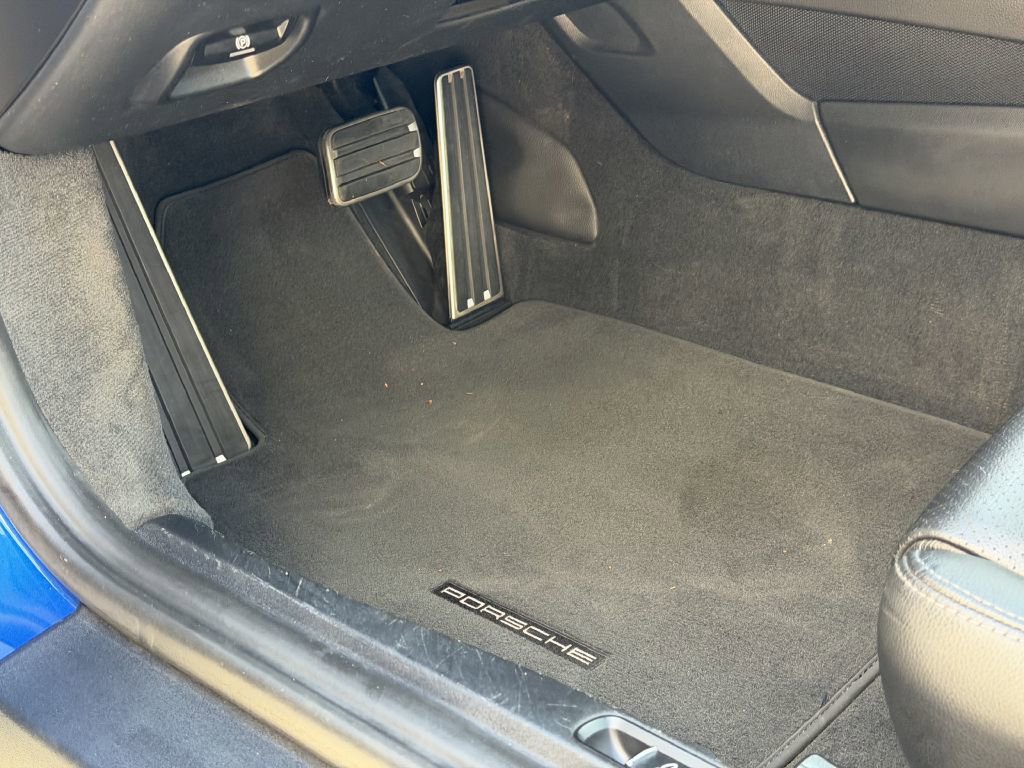 2017 Porsche 911 Carrera