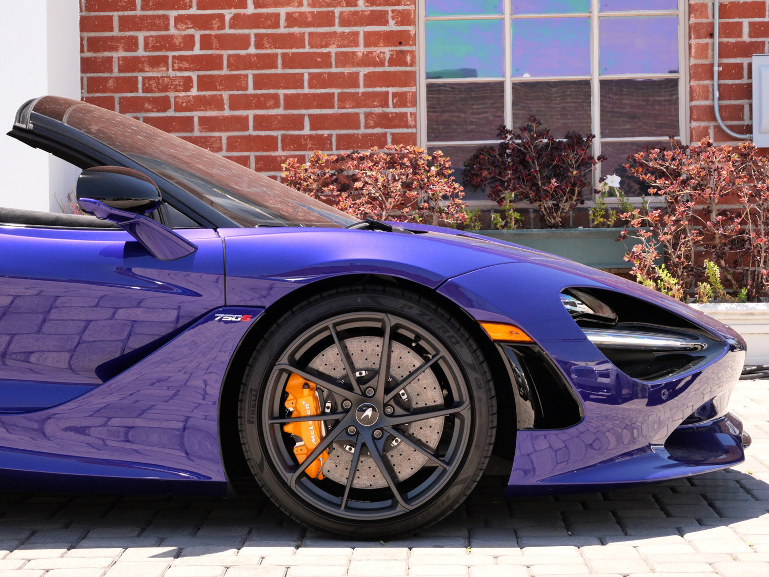 Used 2024 McLaren 750S Spider photo 26