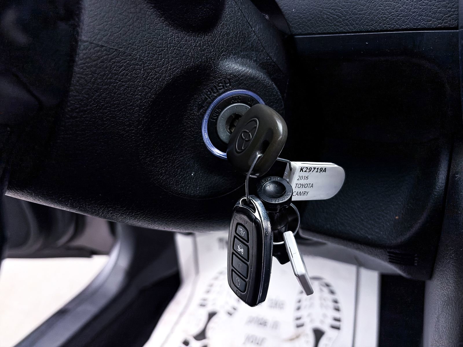 2016 Toyota Camry SE