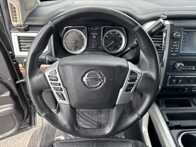 2017 Nissan Titan SL