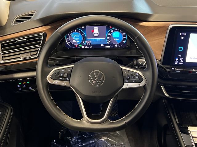 2025 Volkswagen Atlas SE