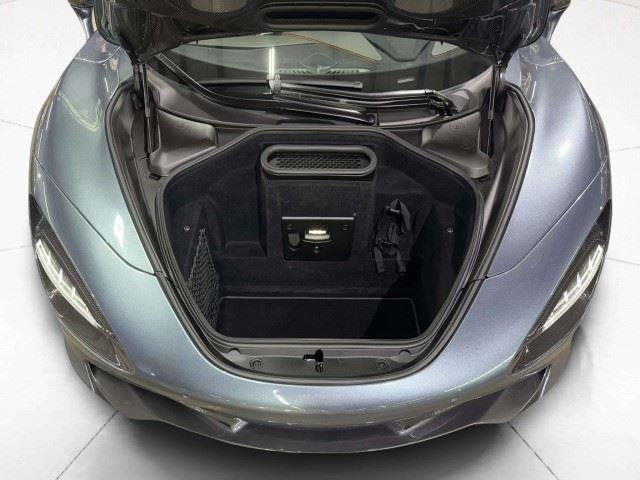 Used 2018 McLaren 720S photo 62