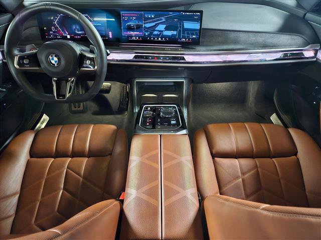 2023 BMW 760i xDrive