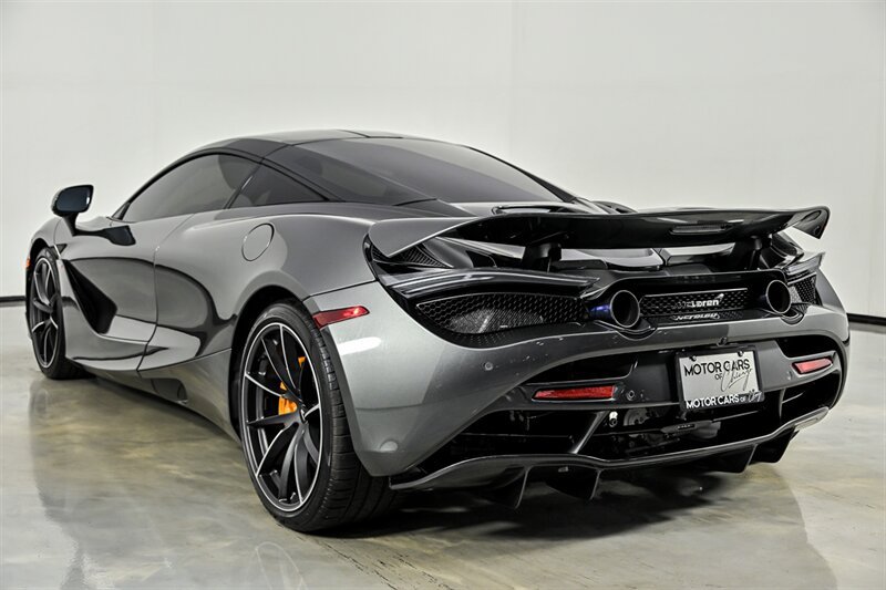 Used 2019 McLaren 720S photo 9