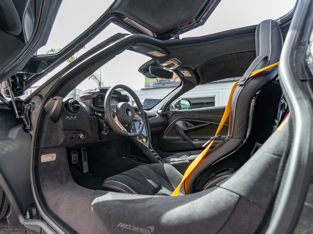 New 2027 McLaren 750S photo 8