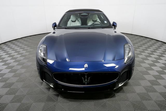 2026 Maserati GranCabrio Modena