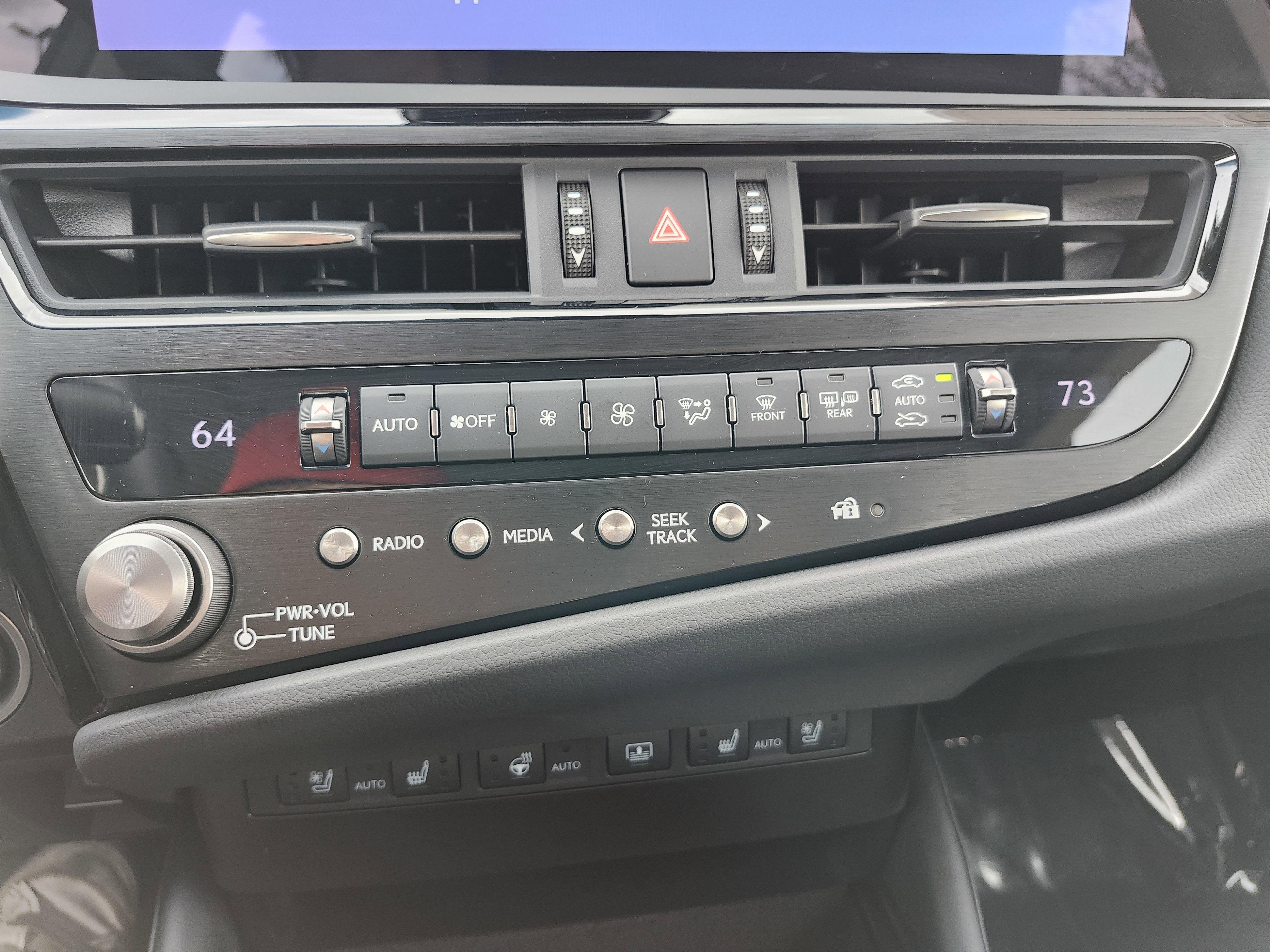 2025 Lexus ES 300h Ultra Luxury