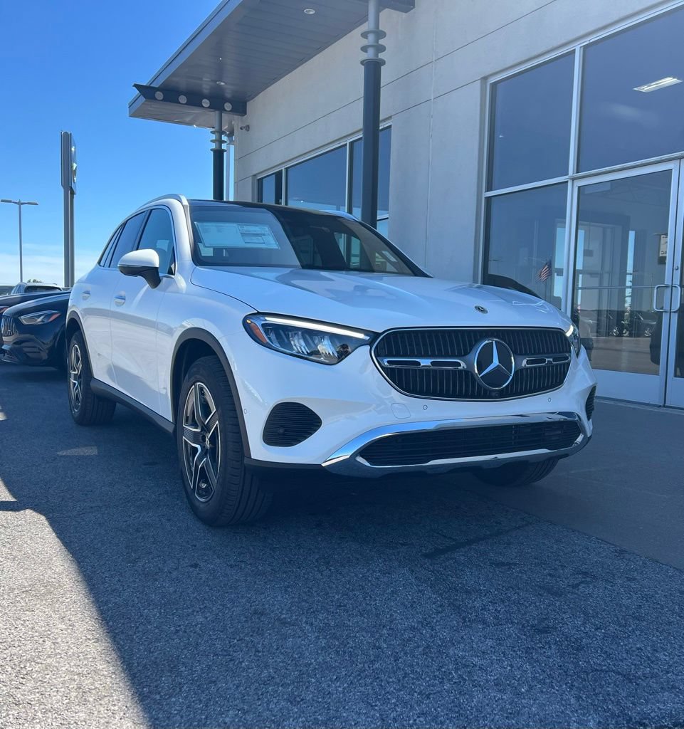 New 2026 Mercedes-Benz GLC 300 4MATIC