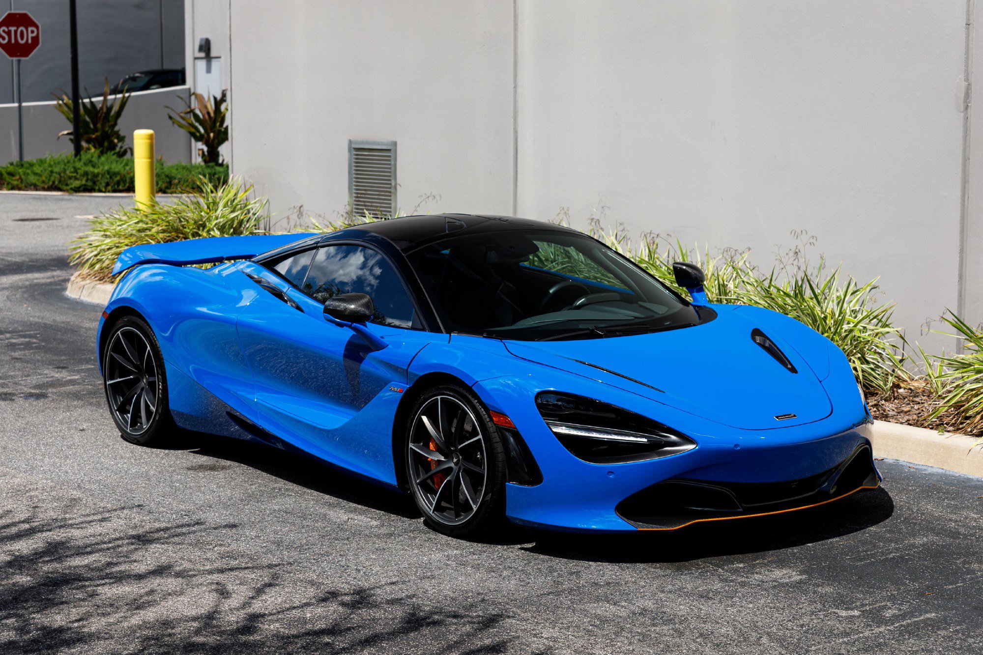 Used 2019 McLaren 720S Luxury photo 7