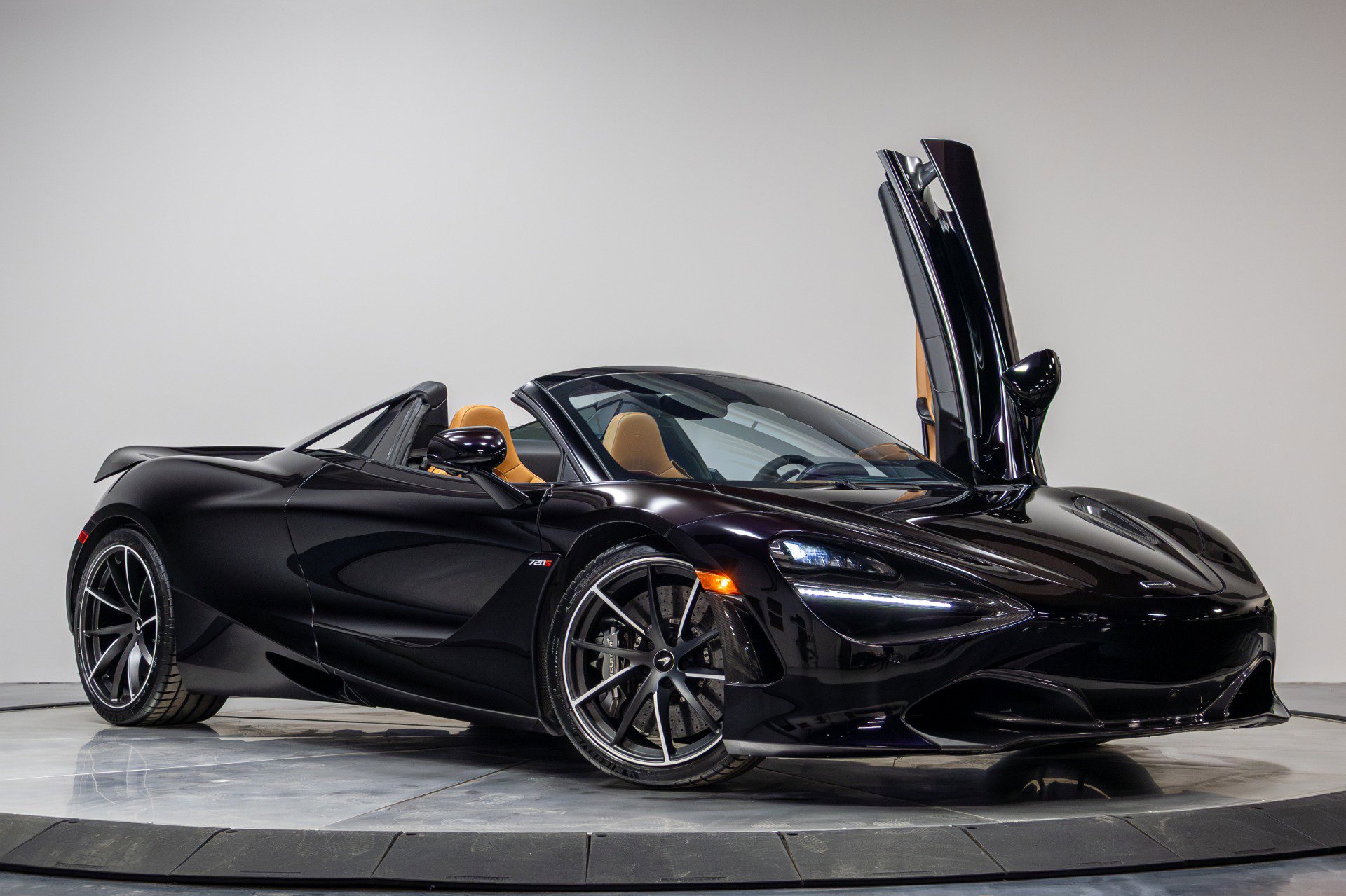 Used 2019 McLaren 720S Luxury photo 38
