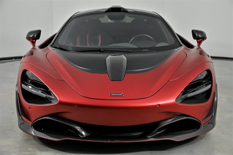 Used 2018 McLaren 720S photo 9